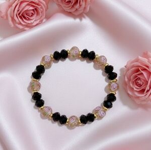 Onyx Floral Bracelet
